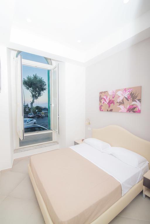 B&B Lungomare Napoli Bagian luar foto